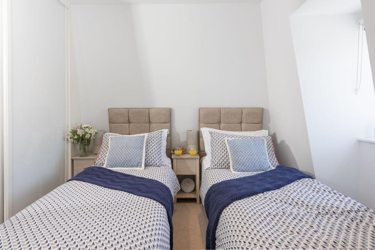 Fowey Penthouse, Fowey Apartment Bagian luar foto