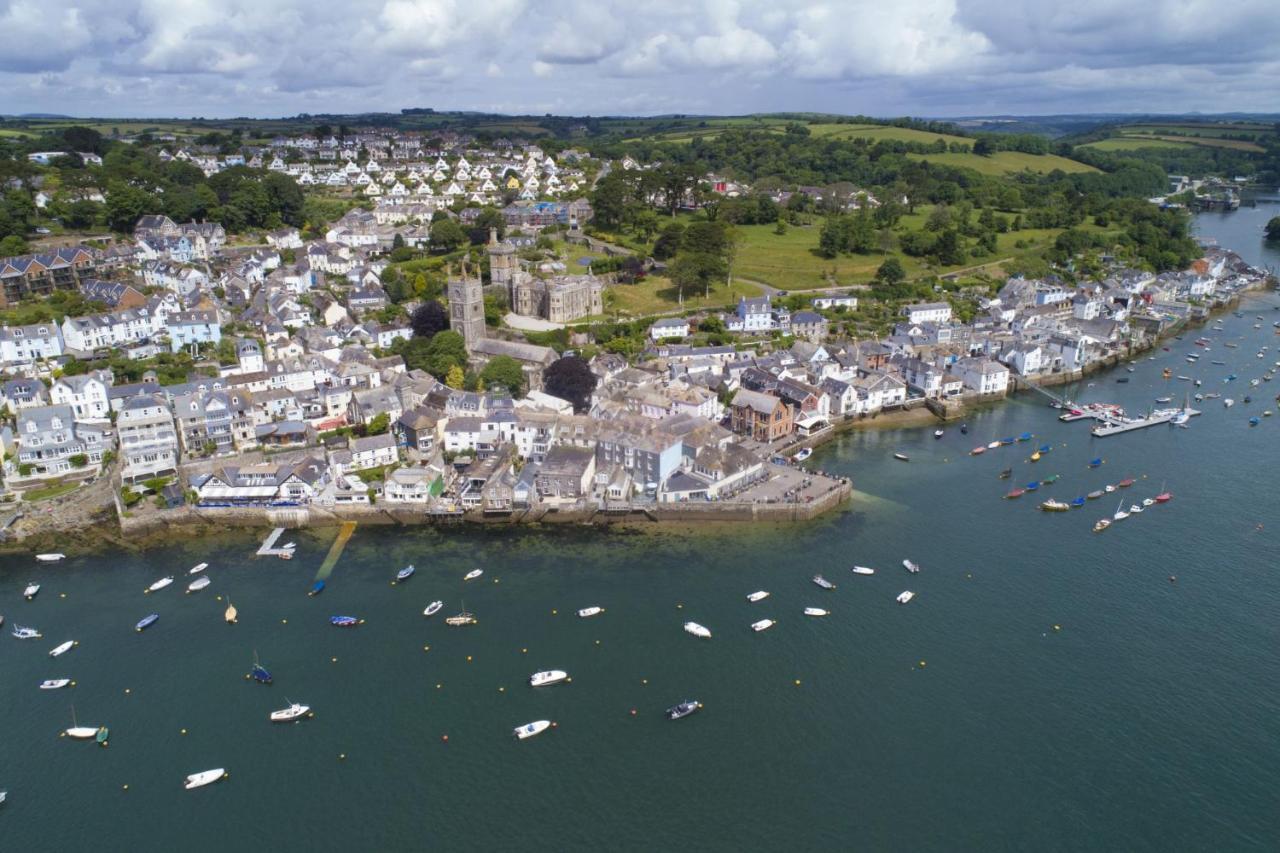 Fowey Penthouse, Fowey Apartment Bagian luar foto