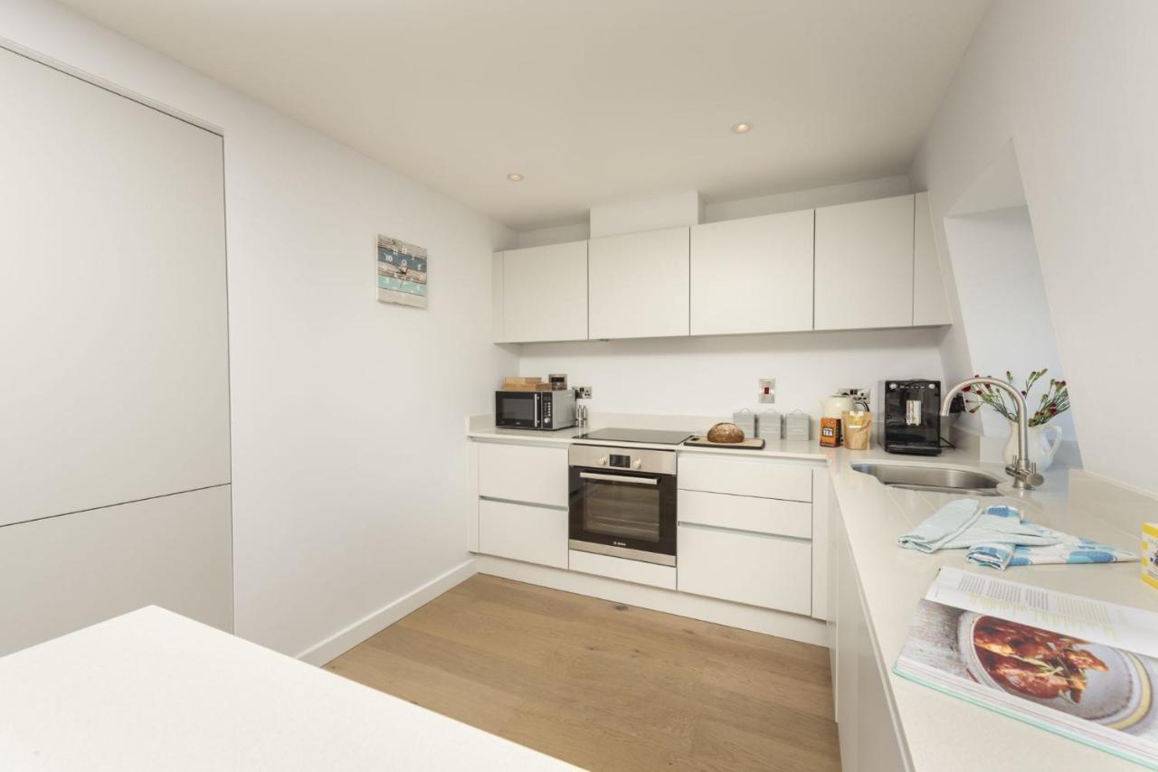 Fowey Penthouse, Fowey Apartment Bagian luar foto