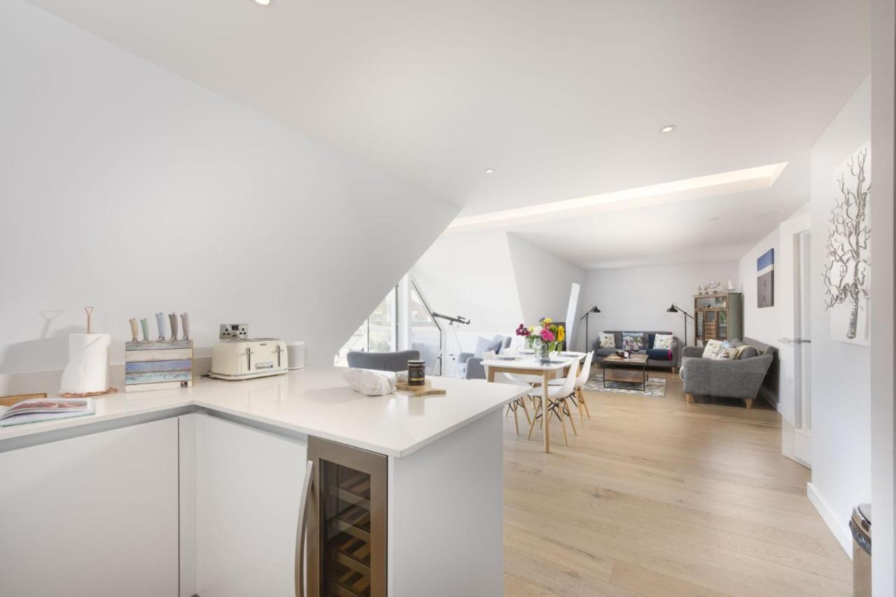 Fowey Penthouse, Fowey Apartment Bagian luar foto